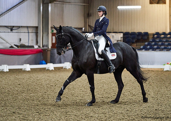 P_Equestrian_wa5_19-10-05_C_KeysoeEvent01__JLR4515-0072