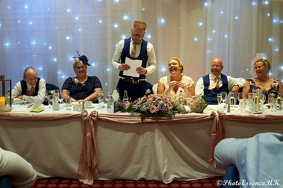 PhotoEssence_uk_Wedding_C_GRB02__DJR8925